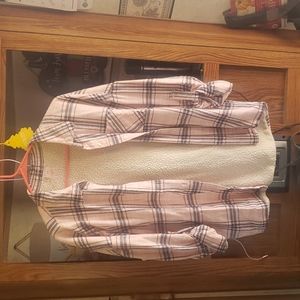 No Boundaries flannel shirt with warm lining